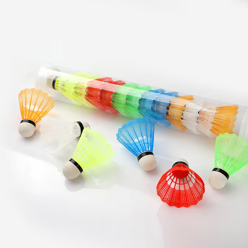 12 unidades de volantes de bád - Badminton Nylon Shuttlecock reseña y precio